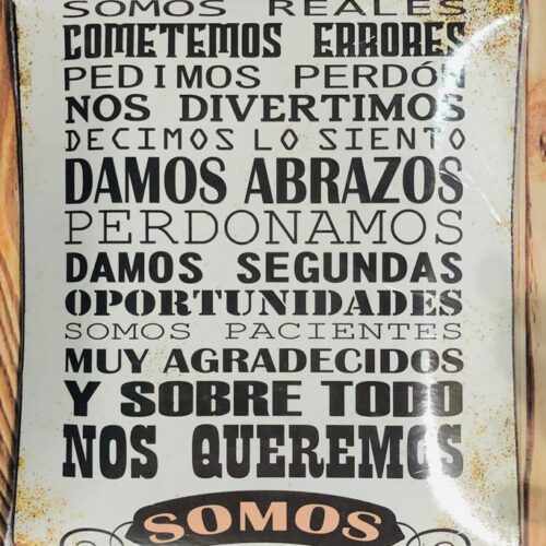 SOMOS FAMILIA