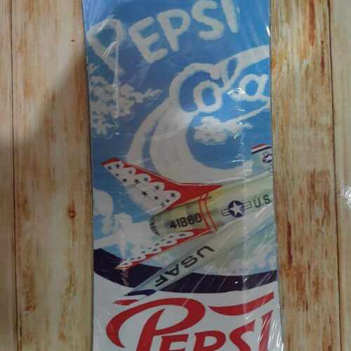 DRINK PEPSI COLA