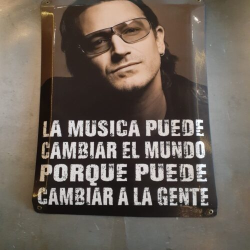 LA MUSICA PUEDE CAMBIAR......