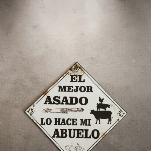 EL MEJOR ASADO LO HACE MI ABUELO