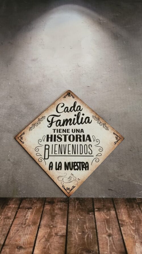 CADA FAMILIA TIENE UNA HISTORIA......