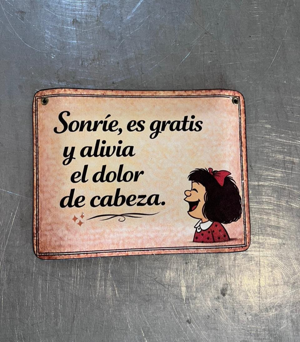 SONRIE, ES GRATIS.......